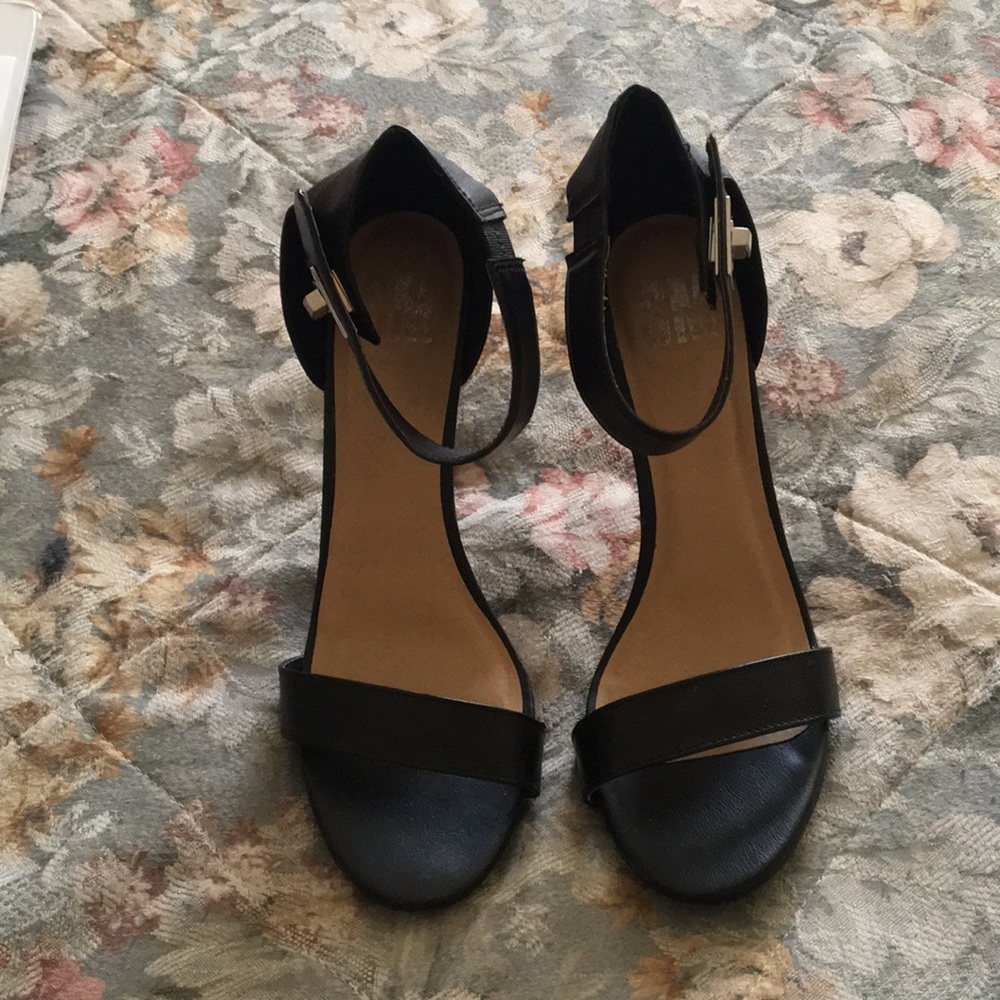 Black Ankle Heels